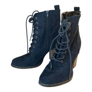 Candice Faux Suede Navy 4inch Women's Navy Lace-Up Ankle Booties Sz 9